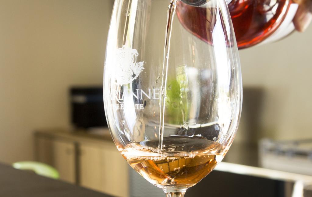 ステレンボッシュ Marianne Wine Estate Bed & Breakfast エクステリア 写真